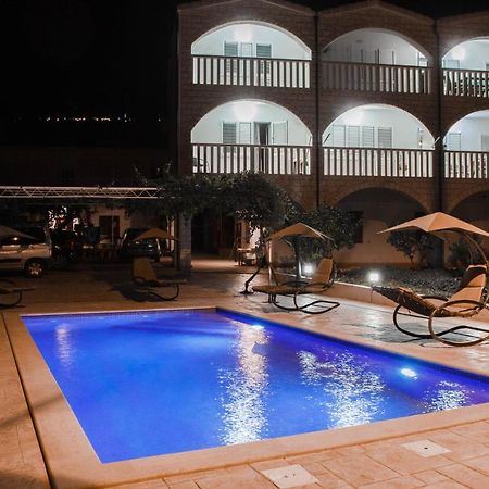 Unforgettable Sea View Apartments Bakota ポドストラナ エクステリア 写真