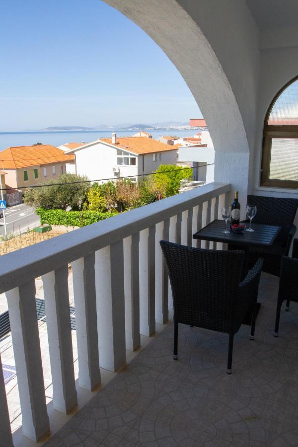 Unforgettable Sea View Apartments Bakota ポドストラナ エクステリア 写真