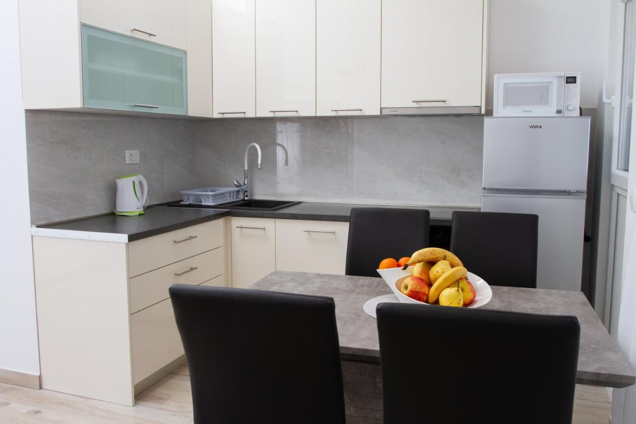 Unforgettable Sea View Apartments Bakota ポドストラナ エクステリア 写真