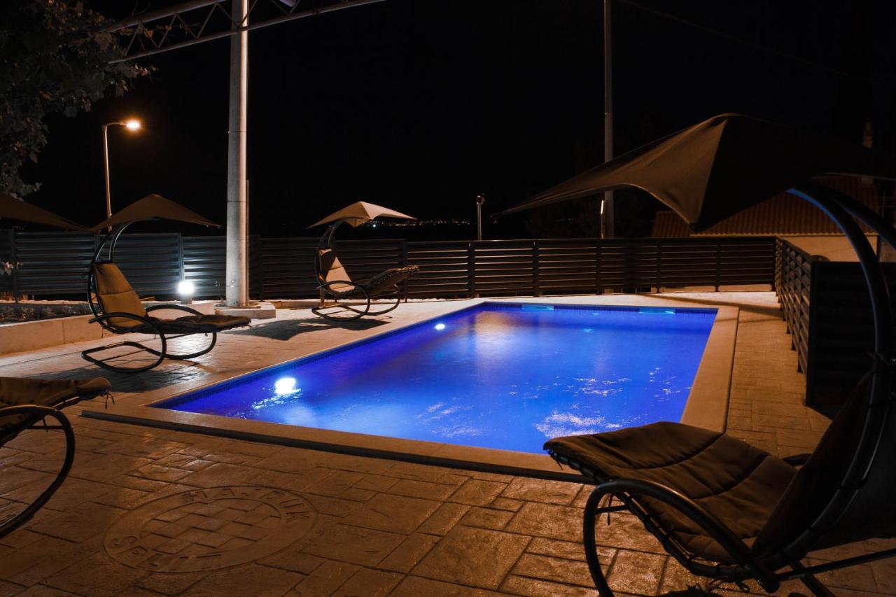 Unforgettable Sea View Apartments Bakota ポドストラナ エクステリア 写真